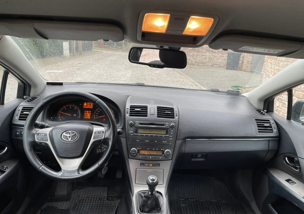 Toyota Avensis cena 20999 przebieg: 283318, rok produkcji 2009 z Łódź małe 106